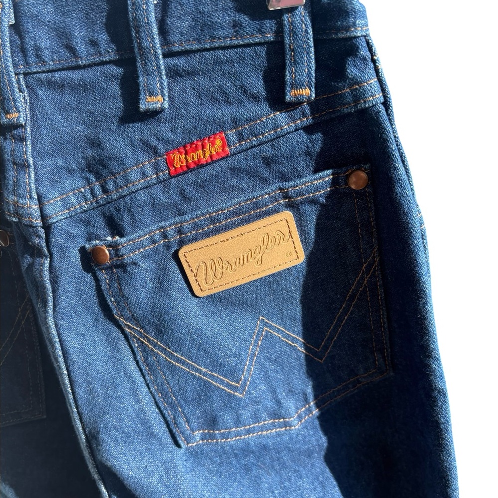 Wrangler Women's Vintage Cowboy Cut Jeans 34 length - Picture 7 of 7
